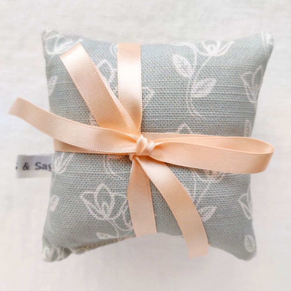 Ledina lavender pillows gift in celadon green