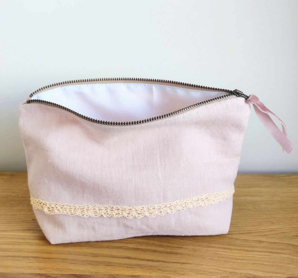 Linen medium cosmetic pouch in blush with crocheted lace