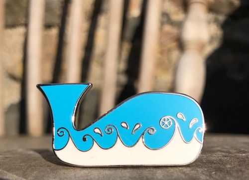 Whale enamel pin