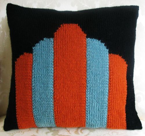 Art Deco Cushion Cover Pattern - Graduated Columns