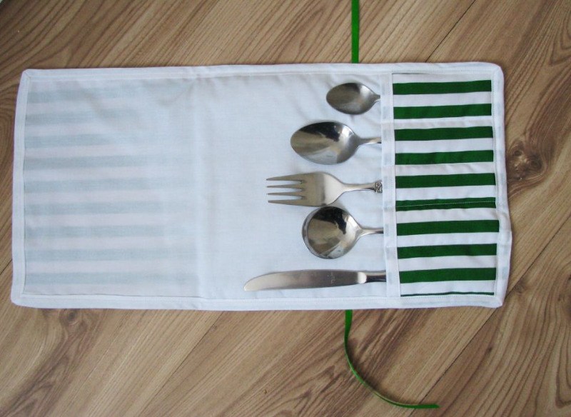 Outdoor Living Pattern Picnic Time Cutlery Wraps & Serviette Bag