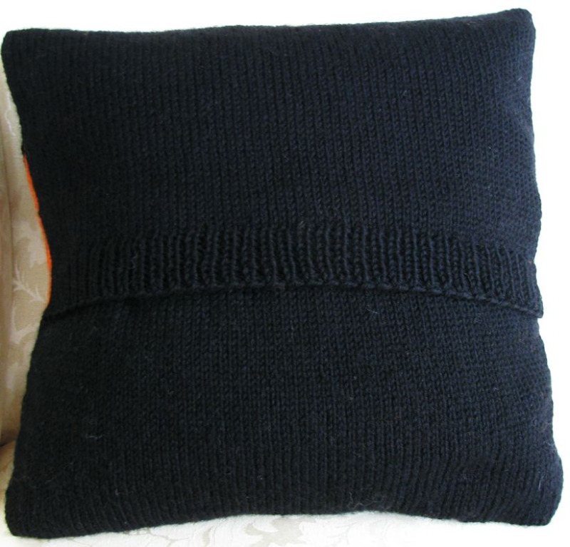 Art Deco Ray Bands Cushion Back