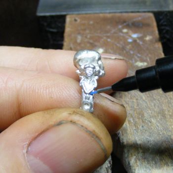 cleaning a memento mori ring