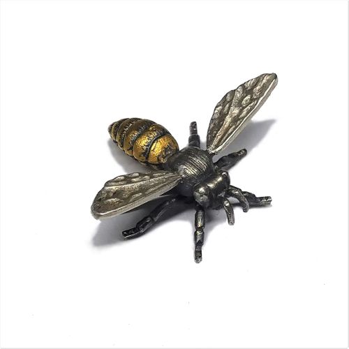 Honey Bee pin