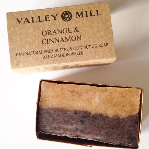 valley mill natural handmade cinnamon orange soap blog review lylia rose be