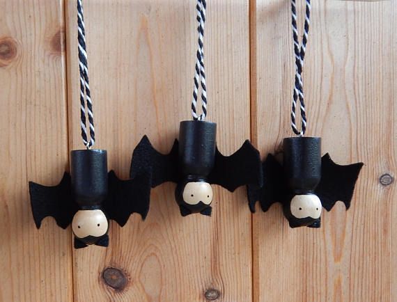 Halloween Costume and D&eacute;cor Inspiration from Etsy hanging dracula peg dolls