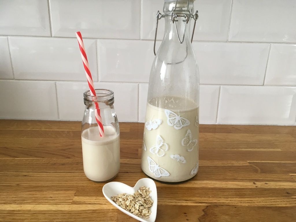 How to save money by making your own oat milk - delcious