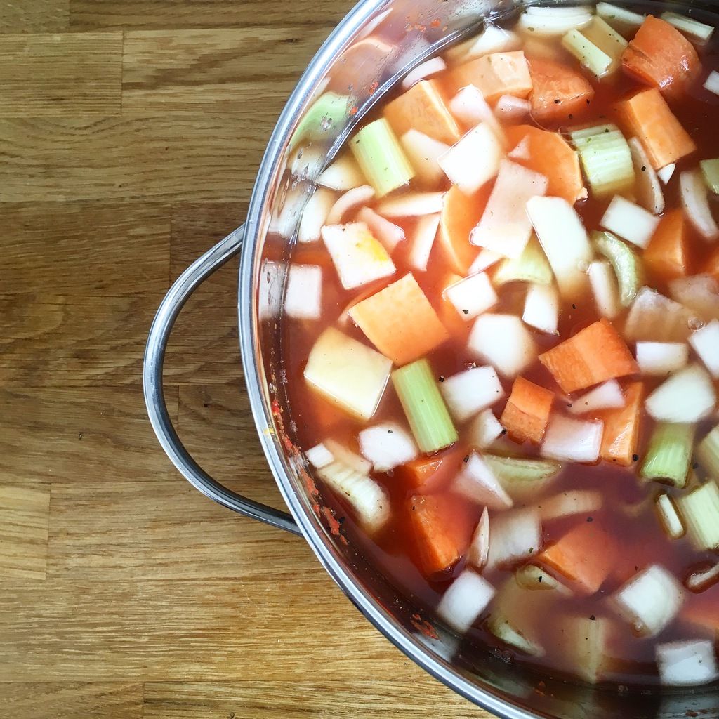 Easy Chunky Veg Vegan Soup