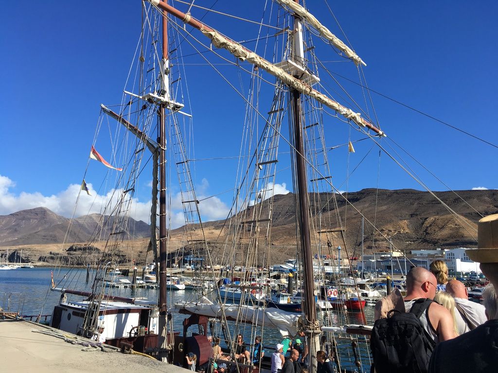 Review Pirate Tour aboard the Pedra Sarta&ntilde;a in Morro Jable Fuerteventura fa