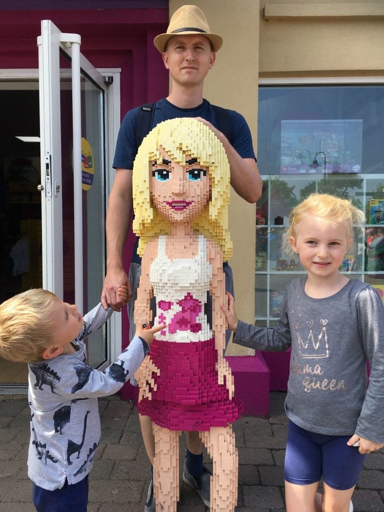 My Very Honest LEGOLAND Windsor Review Friends