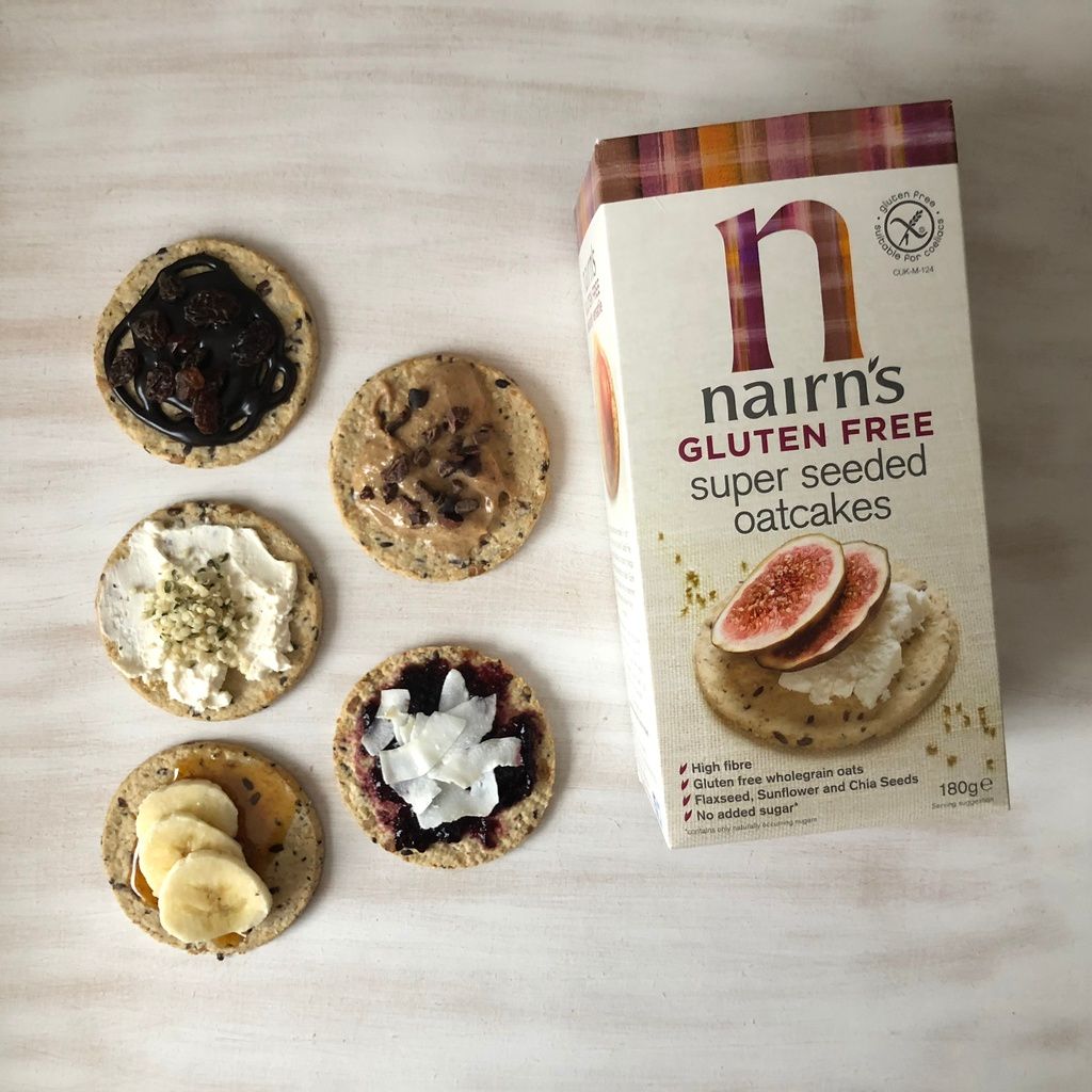 5 quick, easy and deliciously sweet vegan Nairns Oatcakes toppings