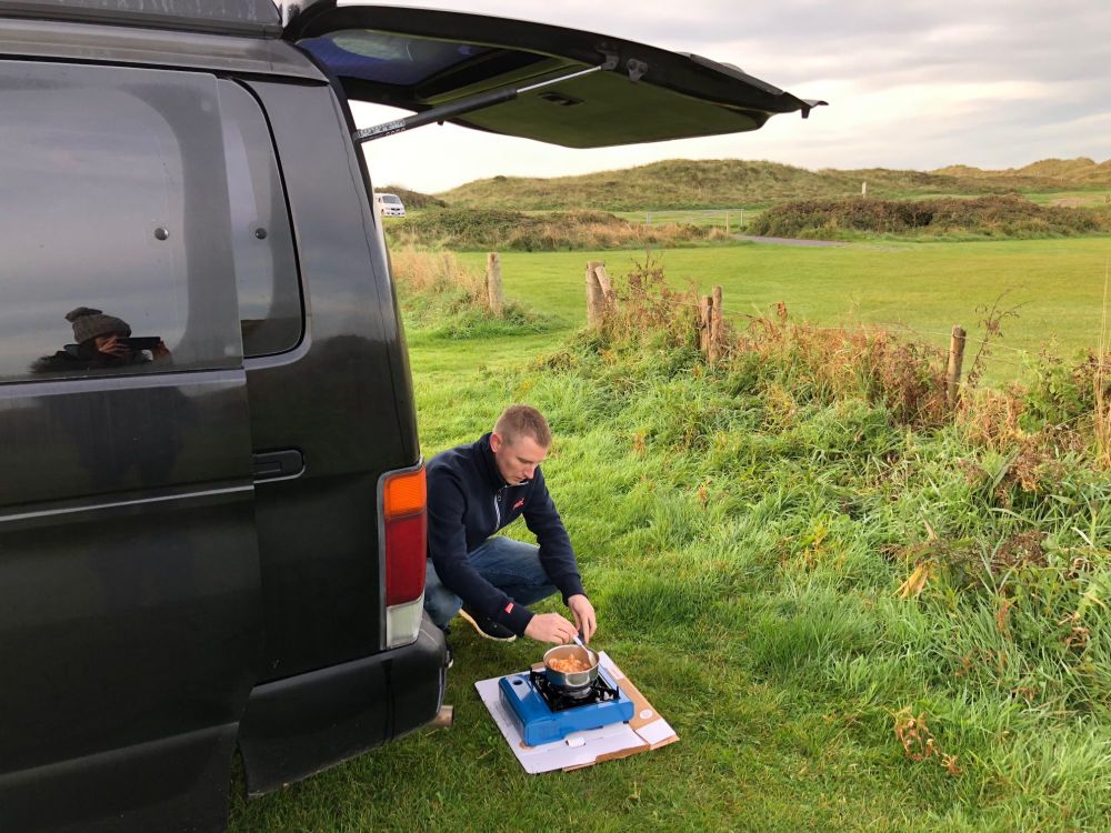 How to stay warm when camping in a Mazda Bongo in cold weather