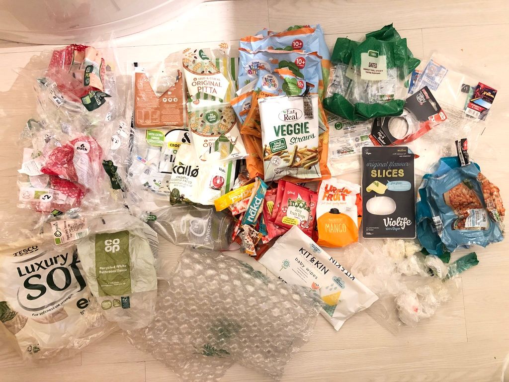 How much single use plastic does a family of four use in a week