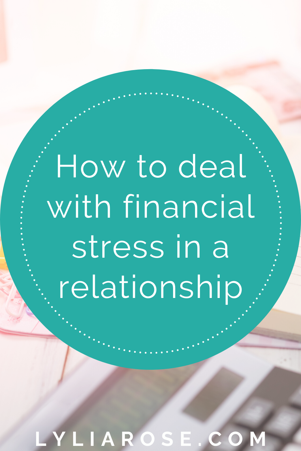 How to deal with financial stress in a relationship (1)