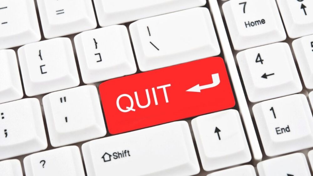 Why Do So Many Bloggers Quit Their Blogs (1)