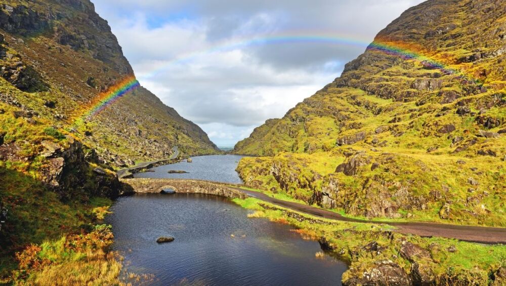 From Highlands to Heroes The Landscapes and Lore of the British Isles (1)