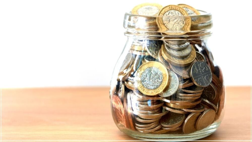 Smart Money Trends You Can Adopt to Stay on Top of Your Finances (1)