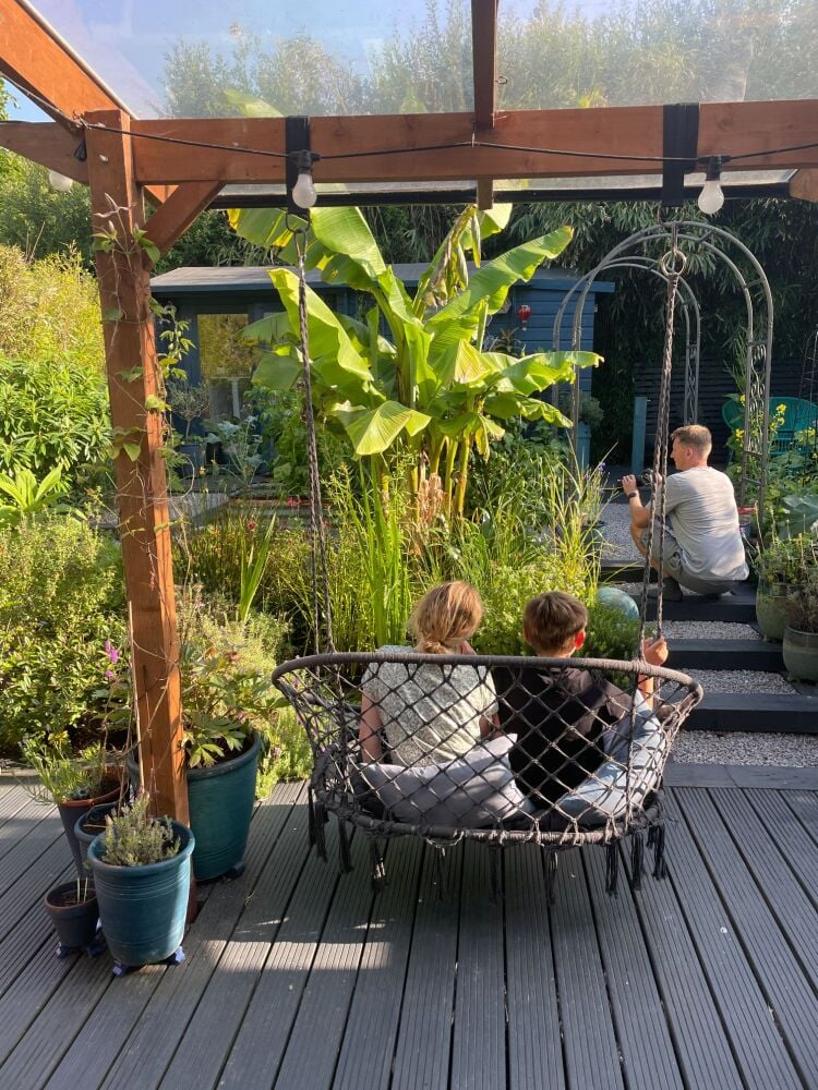 beautiful uk garden for wildlife