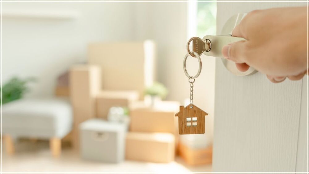 How To Protect Your Short &amp; Long Term Finances When Moving Home (1)