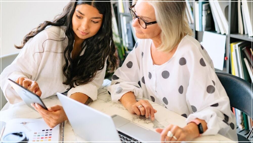 Comfortable Work Outfits for Women That Still Look Professional (1) Comfortable Work Outfits for Women That Still Look Professional (1)