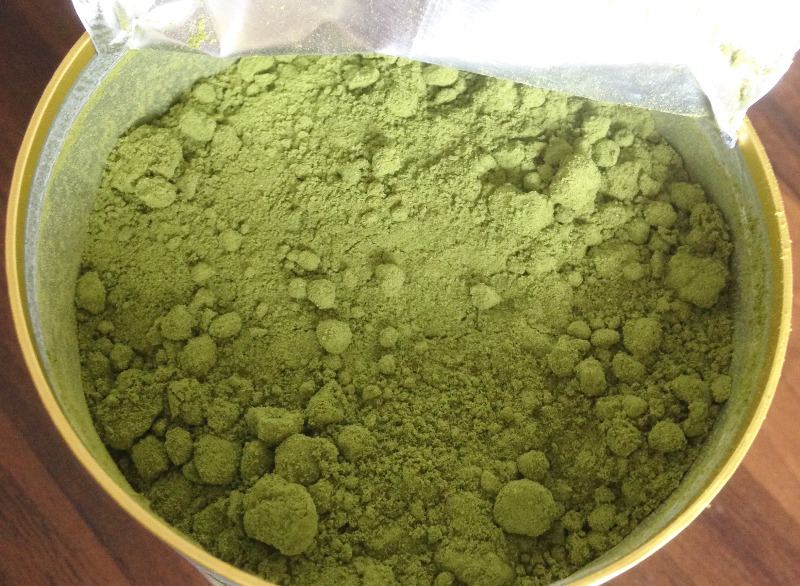 aduna moringa superleaf superfood powder natural multivitamin raw wholefood