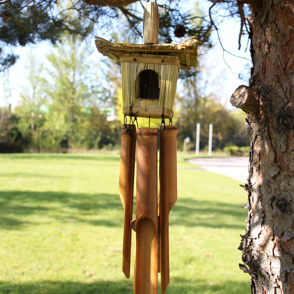 Square Seagrass Bird Box with Chimes 49x15cm