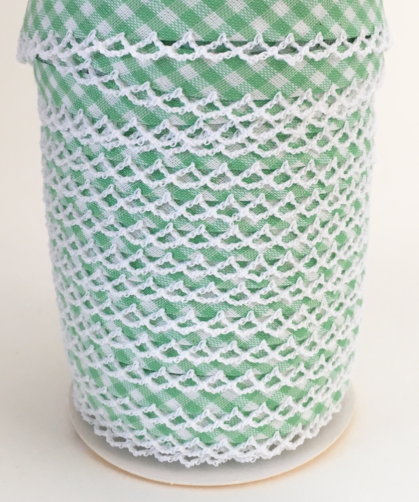 Spring Green Pre-Folded Gingham Bias Binding with Lace Edge