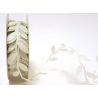 Ivory Cut Leaf Trim