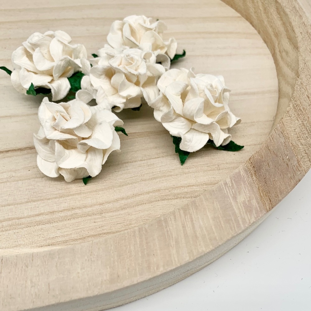  Mulberry Paper Flowers - Tuscany Roses 35mm  - White  (x 5)