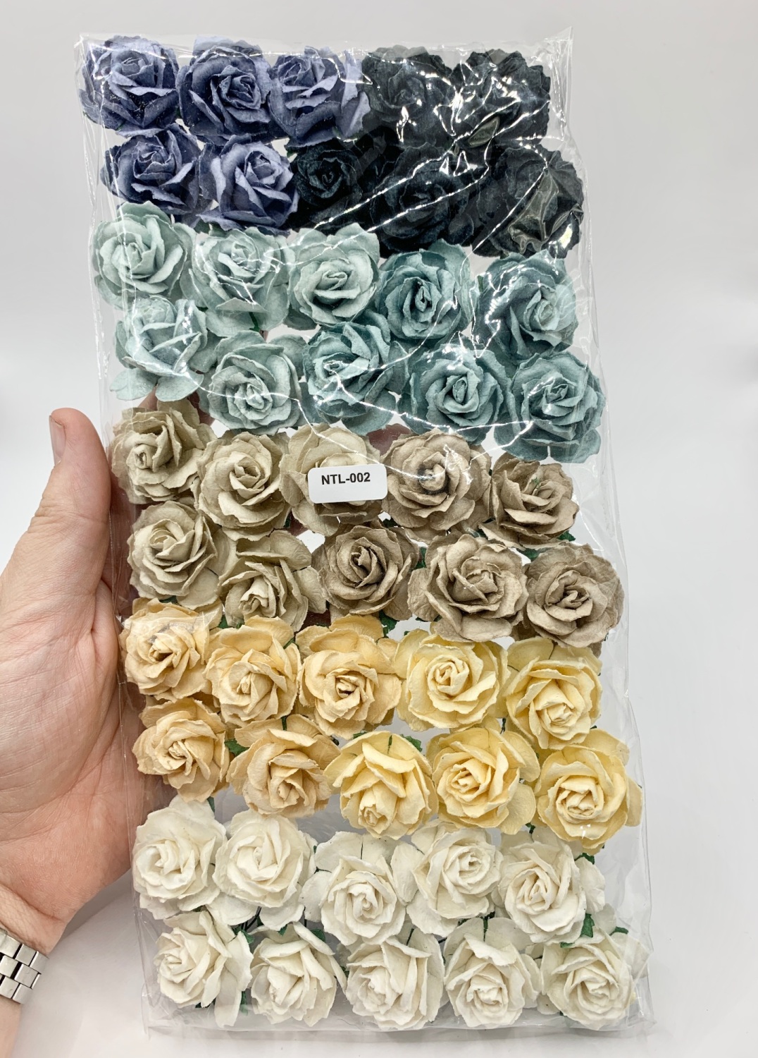 Mulberry Paper Flowers - Wild Roses 30mm  - Mixed Neutral Pack