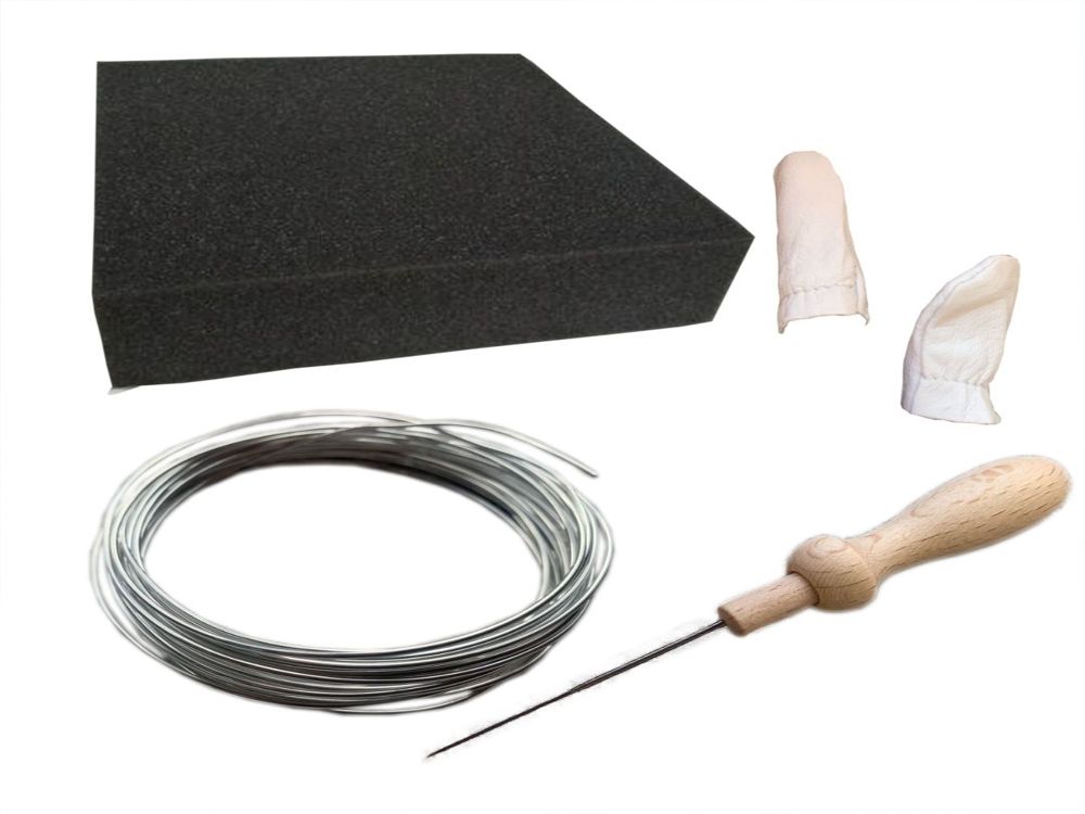 <!-- 008 -->Needle Felting Tools & Accessories