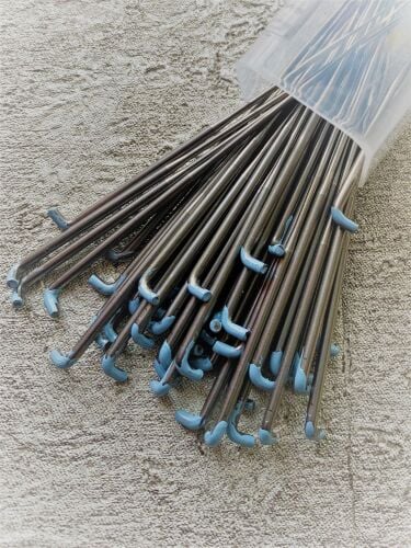 felting needles light blue 