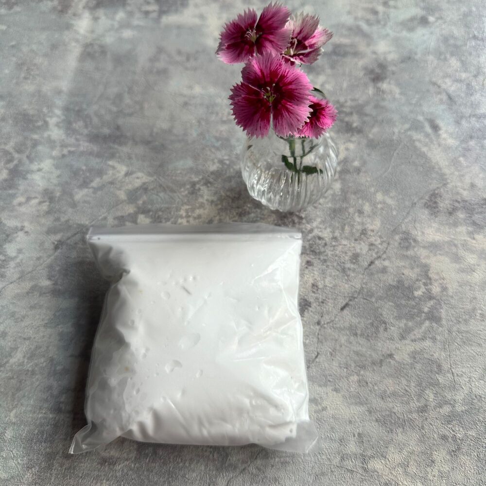 Soft Stretch Air Dry Clay &ndash; White