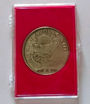Commemorative NASA Apollo 13 Medallion In Display Hinged Case Selaed New Rare