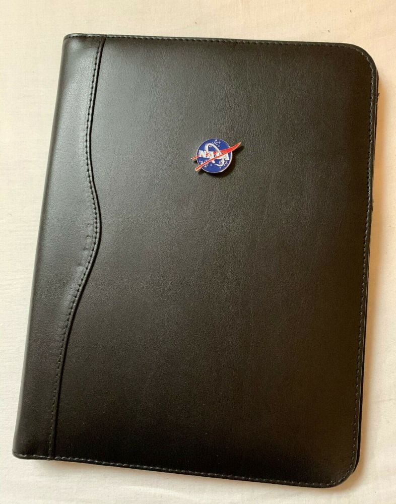 Leather Nasa Space Deluxe Note File Folio Case Metal Logo Plaque Apollo Moo