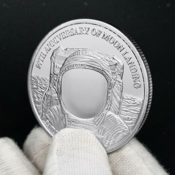 Neil Armstrong Medallion Moon Landing Commemorative Coin Souvenir 50 Anniversary Large Medal Coin 40mm