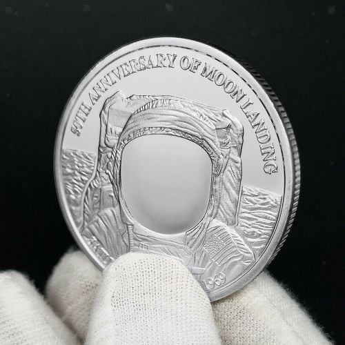 Neil Armstrong Medallion Moon Landing Commemorative Coin Souvenir 50 Annive