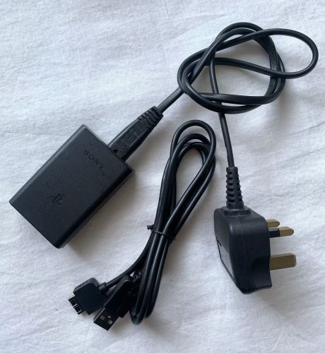 PS Vita Sony Playstation Game Console Genuine PSvita Charger Mains Adaptor 