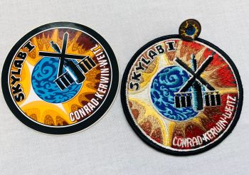 Shuttle Dock Patch And Pin Badge Set NASA Space USA