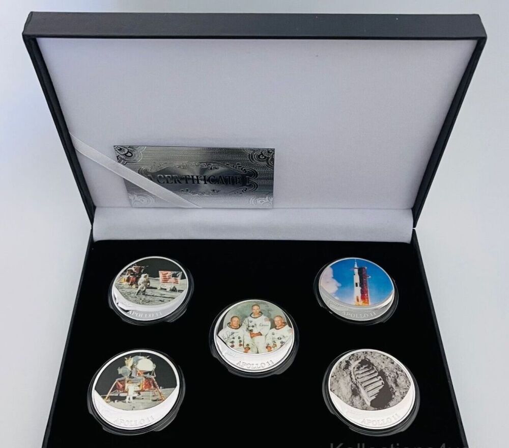 NASA Apollo 11 Moon Landing Large Medallion Coin Set Display Case