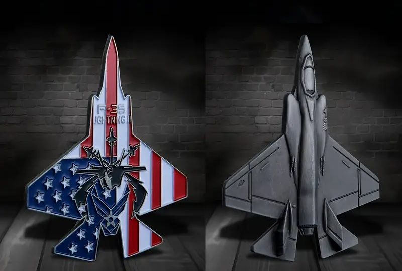 F-35 Lightning Aircraft Jet Fighter Medallion Medal