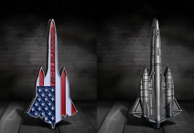 SR-71  Blackbird Aircraft Jet Fighter Medallion Medal