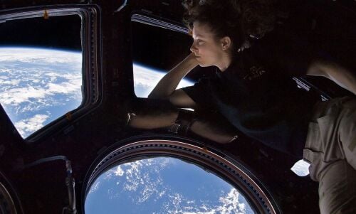 Looking Into Space Looking Into Space