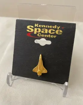 Official NASA Space Shuttle Cute Gold Pin Badge Broach Kennedy Space Center