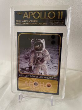NASA Apollo 11 Neil Armstrong Lunar Moon Missions Collectors Plastic Cased Card