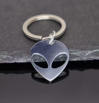 Silver UFO Area 51 Alien Metal Keyring Keychain
