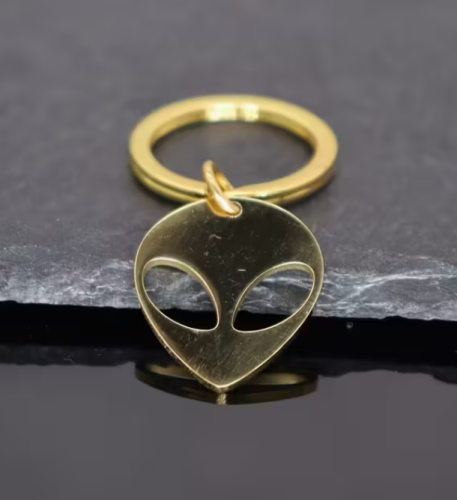 Gold UFO Area 51 Alien Metal Keyring Keychain