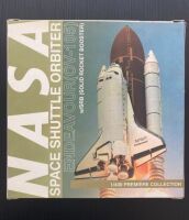 Dragon Die-Cast 1/400 Model NASA Space Shuttle Orbiter Endeavour