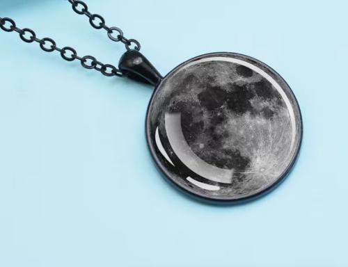 Silver Chain Necklace With Moon Lunar Design Pendant Nasa