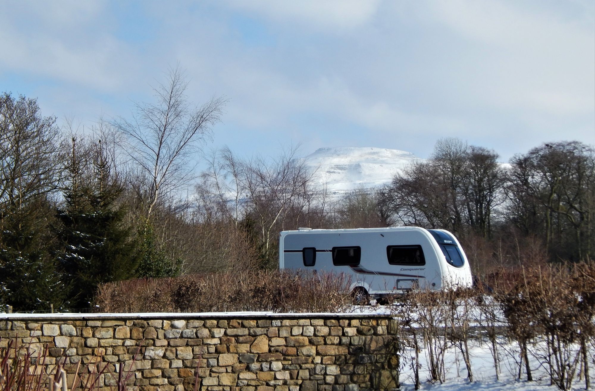 Snowy morning in March at Thornbrook Barn